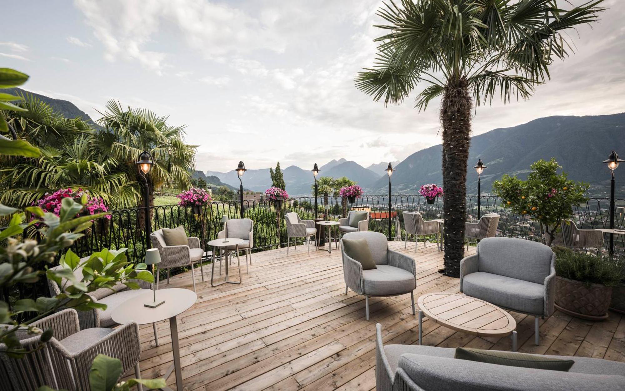 Hotel Lagrein Schenna Bagian luar foto